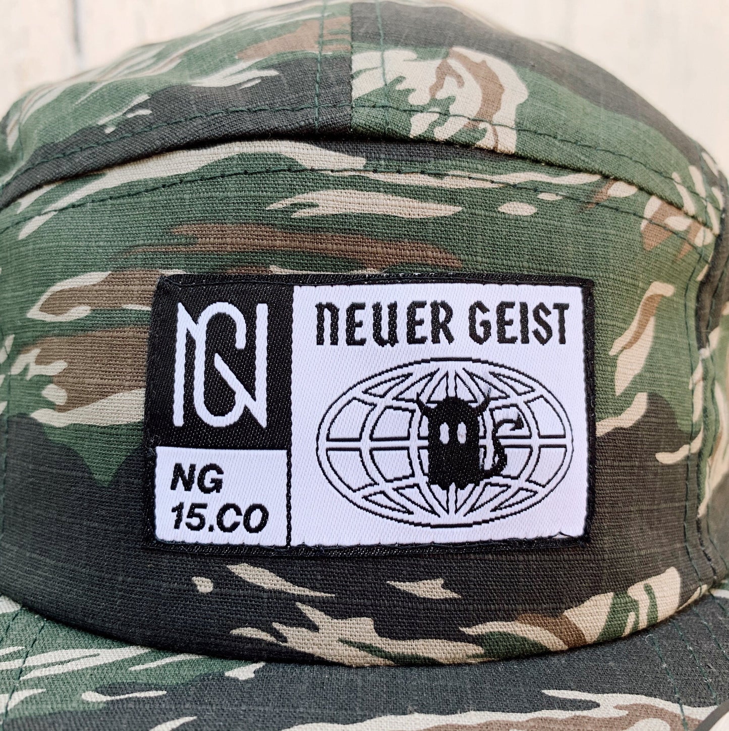 Neuer Geist Bogo Five Panel Hat